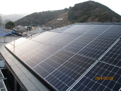野地板9ｍｍ太陽光発電システム工事