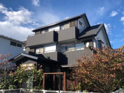 まるで新築　外壁塗装（一部張替）屋根重ね葺き工事